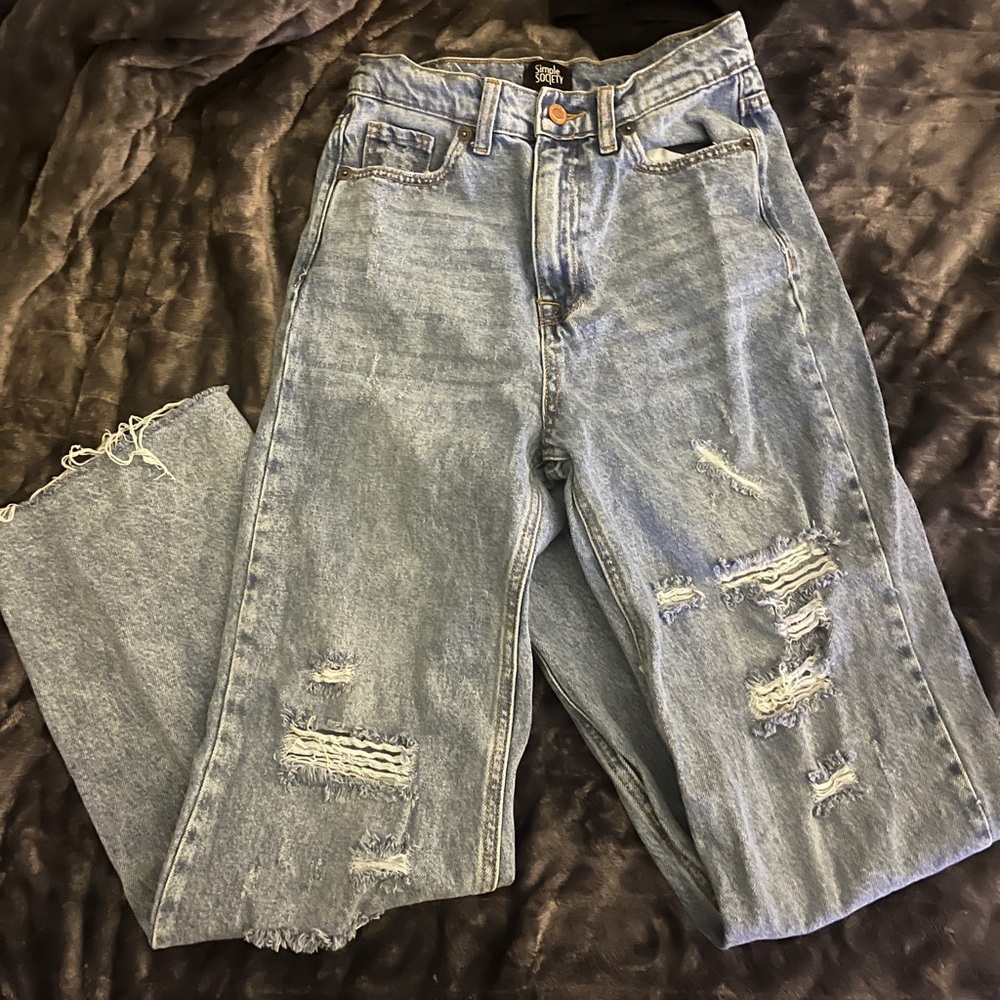 Distressed Light Blue Women's Jeans